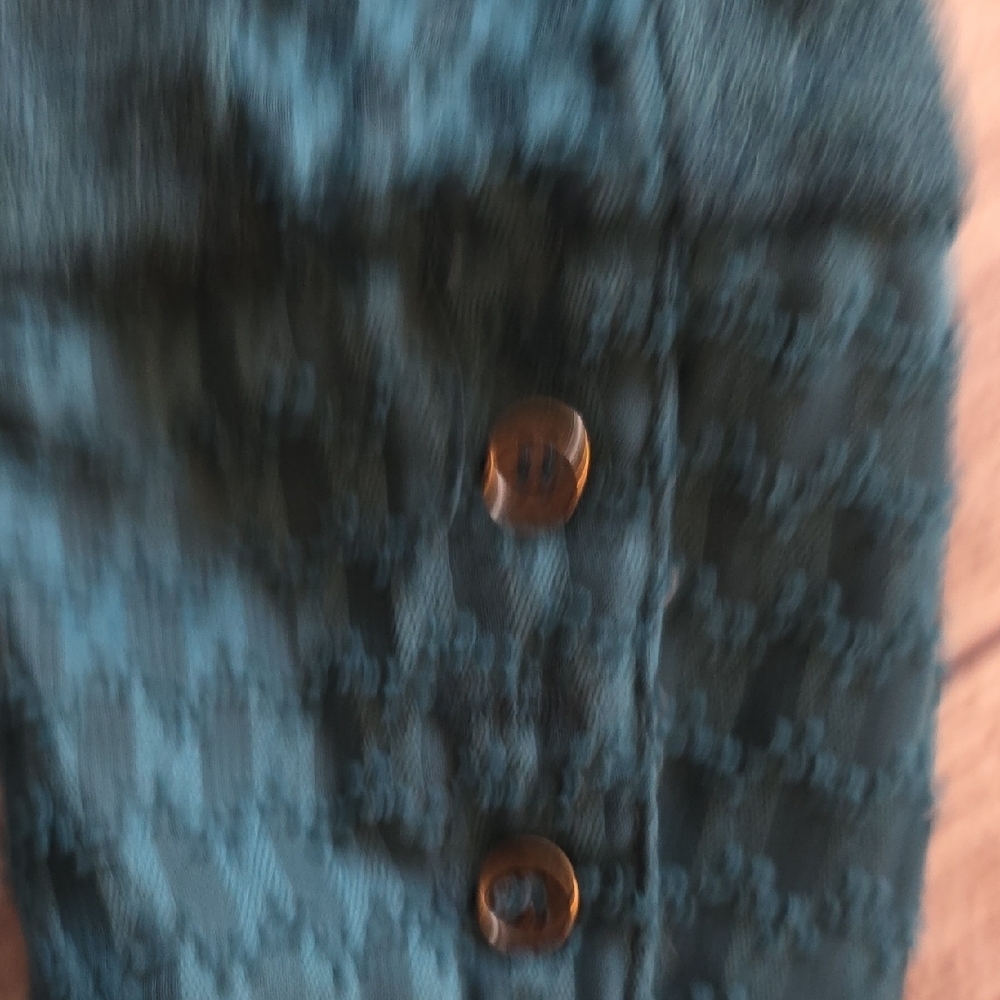 Elegant Teal Women's Blouse - Picture 4 of 6
